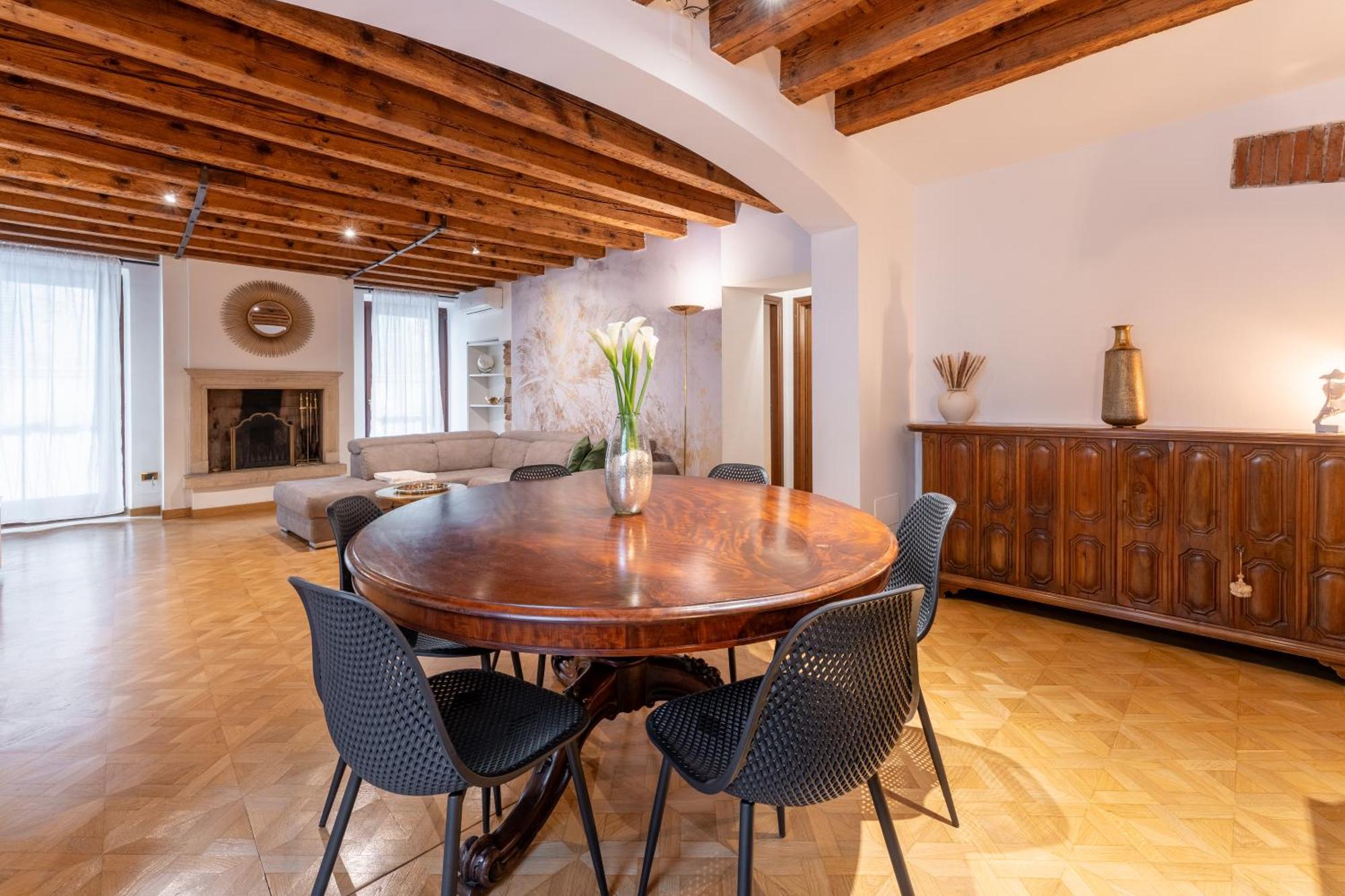 Sgarzerie Luxury Flat 2 Rooms 120Mq Verona Eksteriør bilde