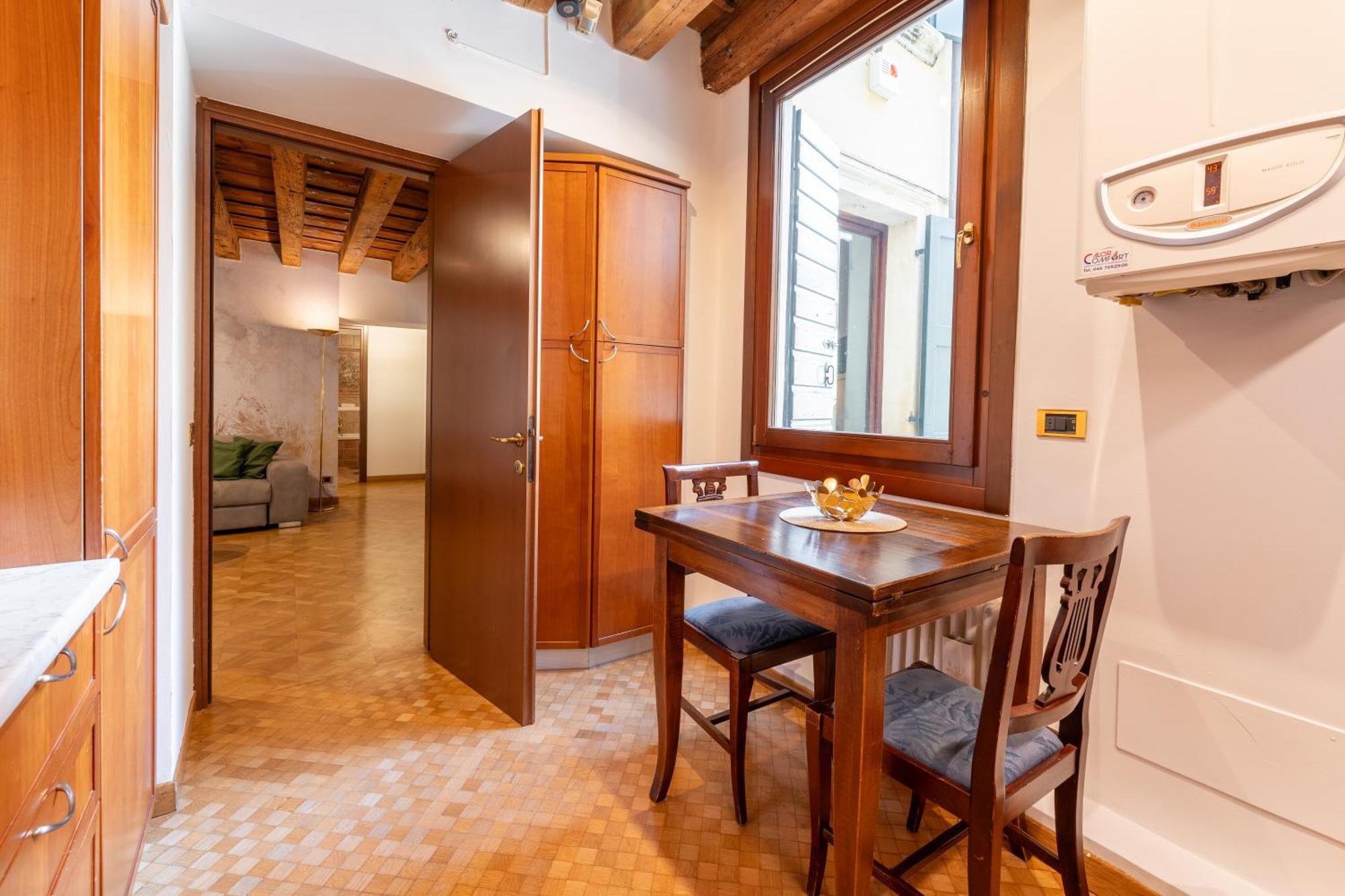 Sgarzerie Luxury Flat 2 Rooms 120Mq Verona Eksteriør bilde