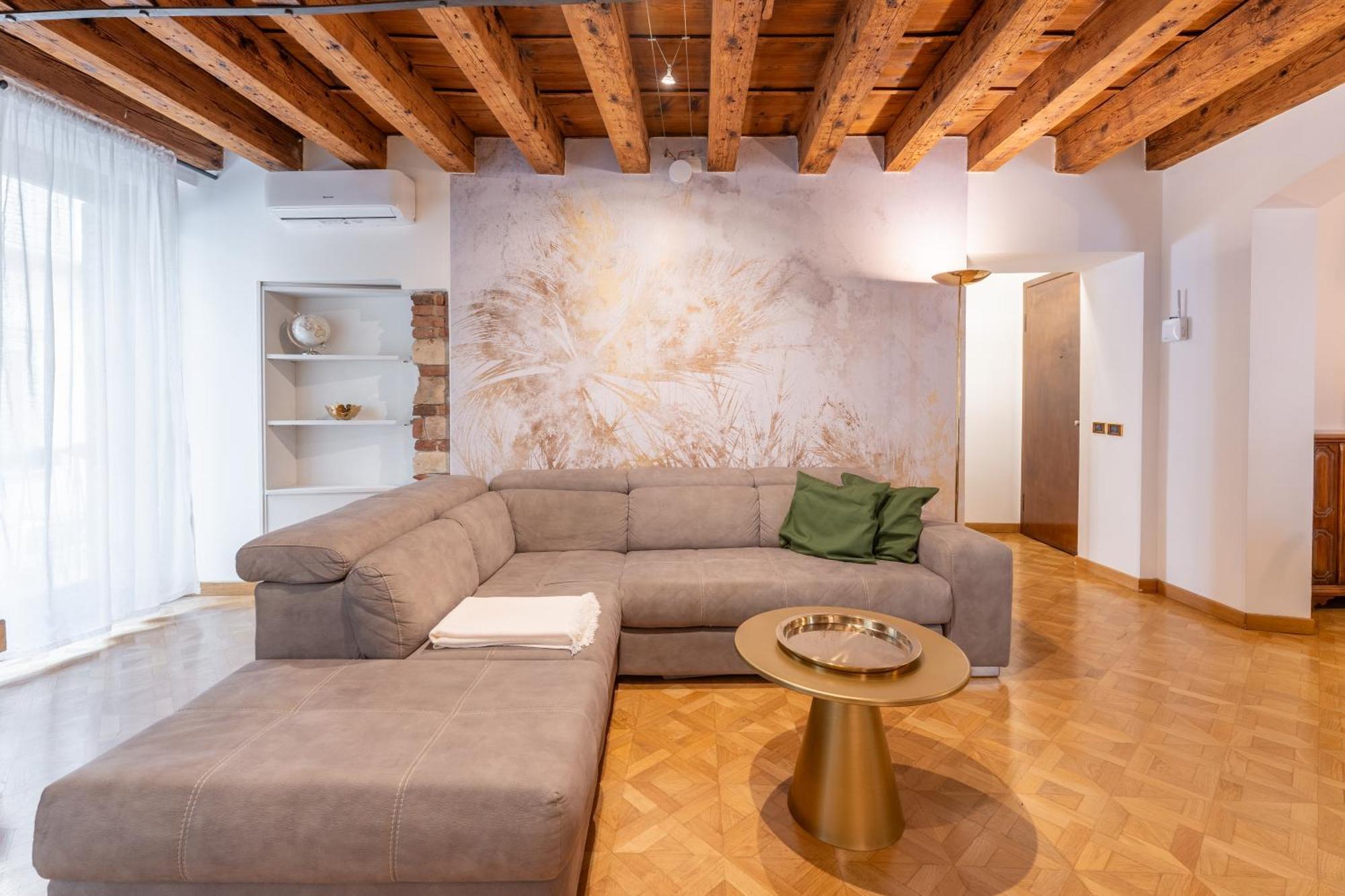 Sgarzerie Luxury Flat 2 Rooms 120Mq Verona Eksteriør bilde